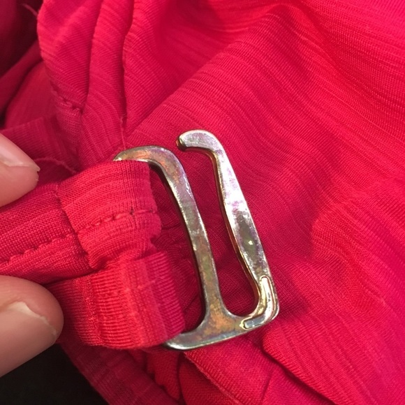 TARGET Bikini Swim Top Underwire 34C Ruffle Berry - Picture 5 of 5